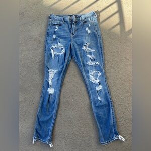 Holister Women High-Rise Skinny Jeans